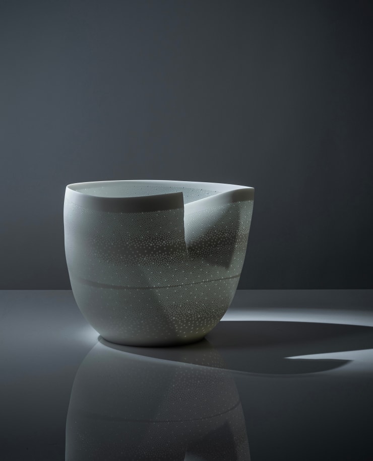 Niisato Akio, ワレ鉢（深), 2024