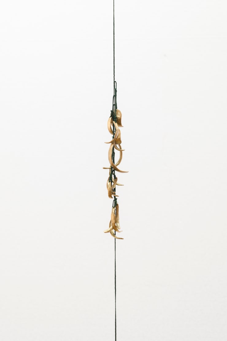 Hannah Valentine, Rattle (A linking of threadlines), 2024