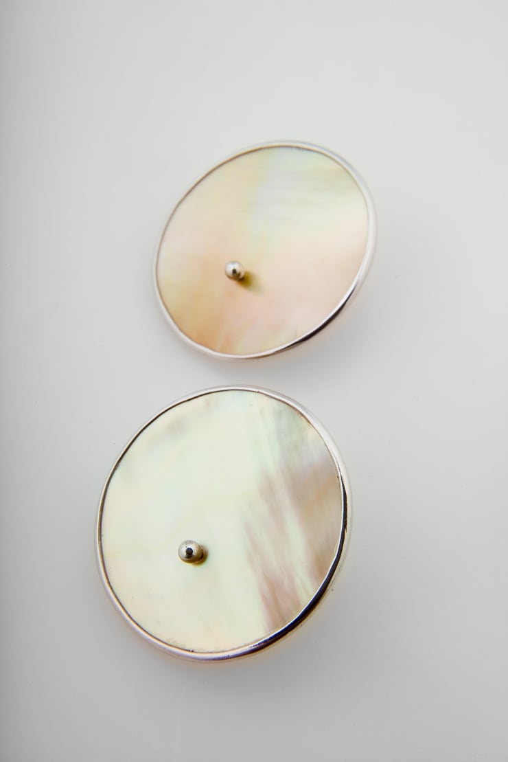 Warwick Freeman, Pearl disc & pin earrings, 1998
