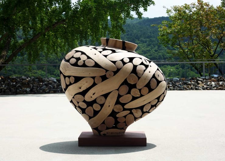 0121-1110=116072, 2016 Wood (Camellia) 57 x 97 x 94 cm 22.5 x 38 x 37 in