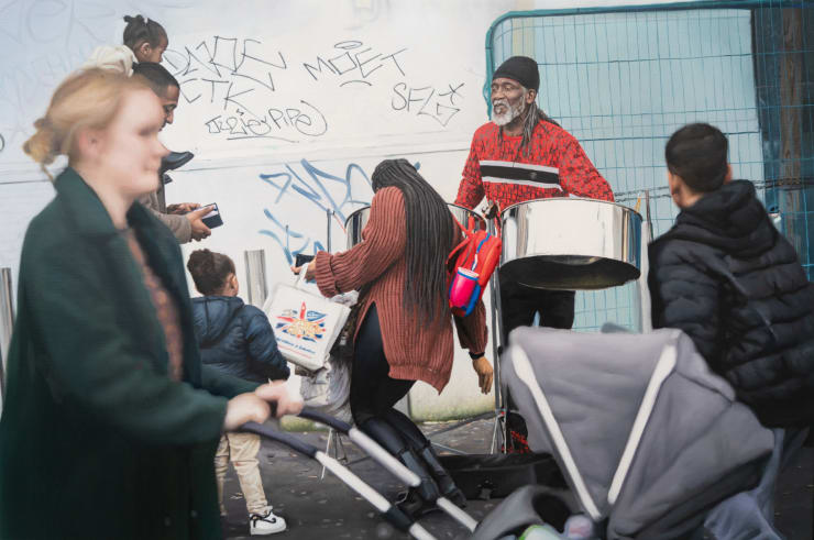 Street Beats; London Stories, 2023 Oil on canvas 50.8 x 76.2 cm 20 x 30 in