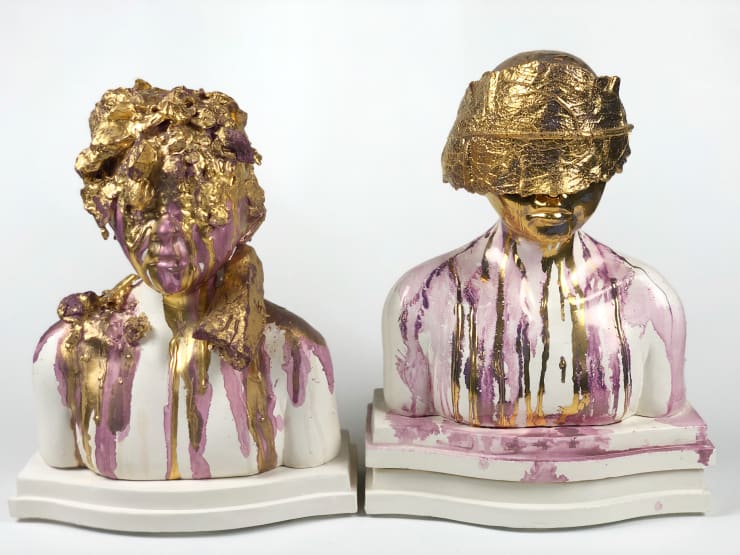 Baby Dogs of Campidoglio, 2021 Ceramic, gold overglaze 61 x 19 x 40 cm 24 x 7.5 x 15.8 in