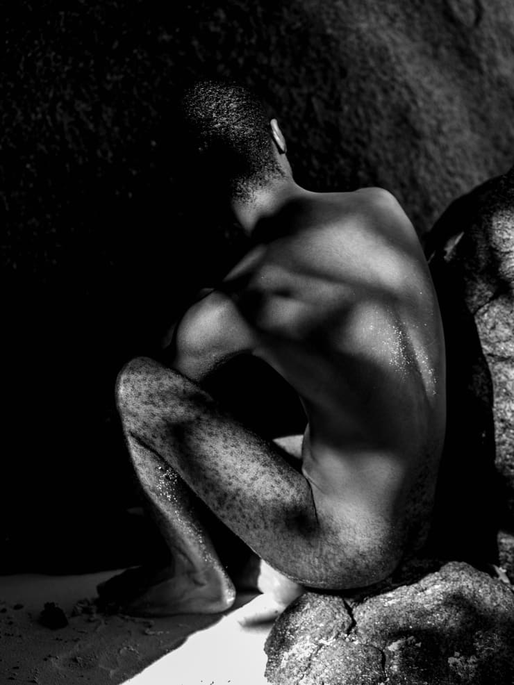 Ruben van Schalm, The young male nude seated besides the sea #1