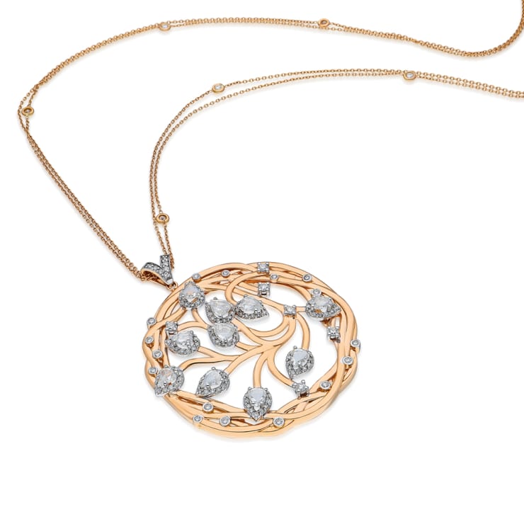 Terzihan Everose: The Everose Medallion 18k Rose Gold Medallion with White Diamonds: 3,65ct, F Color VS Clarity Full Cut & Rose Cut Solitaire Pieces. Combined with 80 cm long Gigi Chain with 0.25 cts of diamonds.