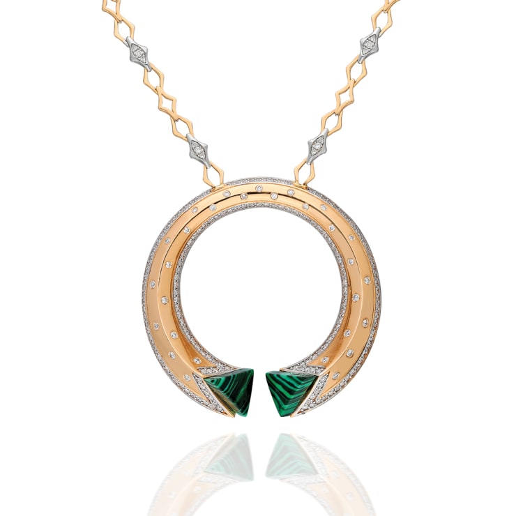 Terzihan Neutra: Balance Medallion w/Malachite w/Bolt Chain 18K Rose Gold Medallion (5,5 cm diameter approx.) with triangular cut natural Black Onyx, 2.25 cts FVS Diamonds. 70 cm Bolt Chain with 1.00 cts diamonds.