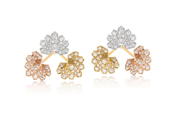 Ananya, Tri-Colour Lotus Ear JacketB74