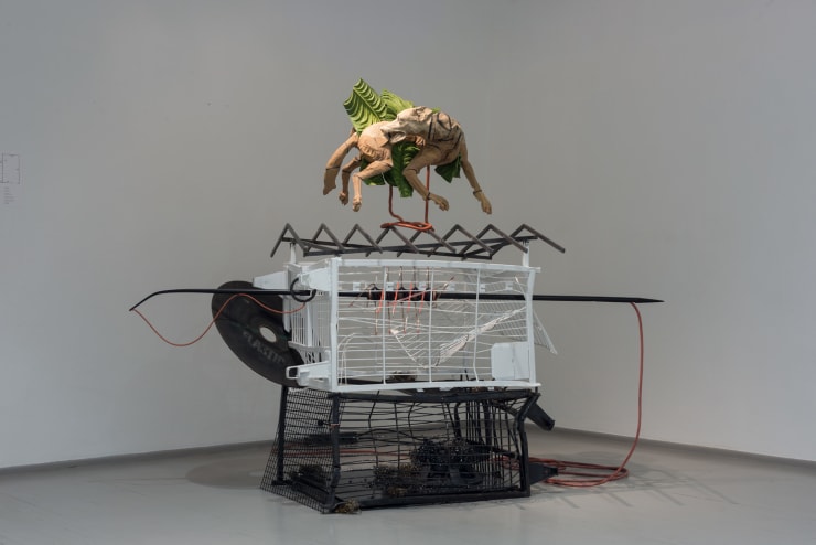 Vytautas Viržbickas, Sumuštinis su pastangom ant abiejų pusių / Sandwich With Efforts on Both Sides, 2017