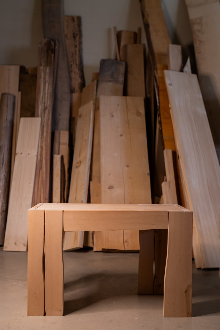 Emilija Globytė, „Glaudžiai susijungęs” suolas / 'Closely Linked' bench, 2024
