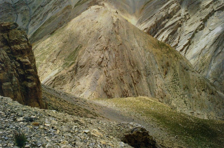 Ahn Chang-Hong leh 가는 길, 2011 archival pigment print 60 x 85 cm