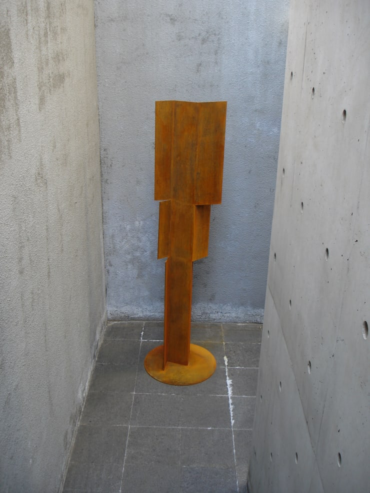 Kim In Kyum Emptiness, 2005 steel 56 x 35 x 234 cm