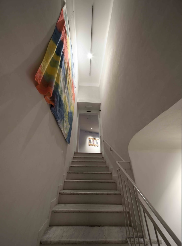 Erbern - Pinelli - Viallat: La pittura in sé - The painting itself – ABC-ARTE Contemporary art Gallery – 2015 Claude Viallat, 023, 1975, 230 x 210 cm - 90 1/2 x 82 5/8 in, acrilico su tessuto Claude Viallat, 001, 2001, 61 x 89 cm - 24 1/8 x 35 1/8 in, acrilico su tessuto