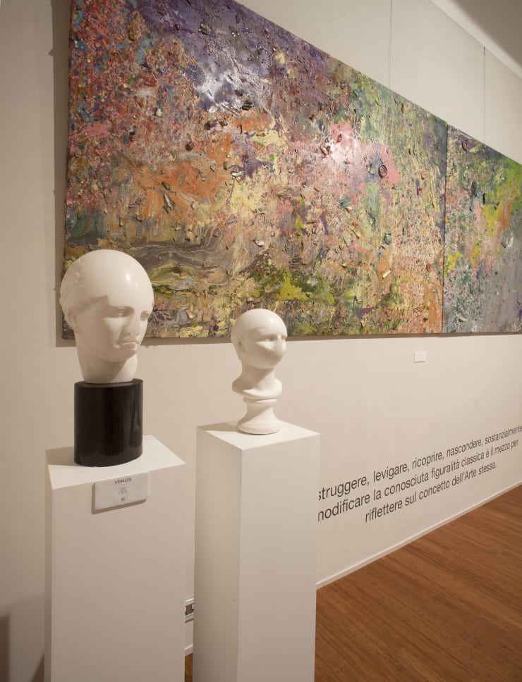 Hermann Nitsch: Colors on Stage - ABC-ARTE Contemporary art Gallery - 2015 Shozo Shimamoto, Palazzo Ducale 01, 2008, 163x256 light Gaius julius Caesar, 2009 Down 42 x 35 cm 16 1/2 x 13 3/4 in Yang Maoyuan Venus, 2009 Signed on the base Marble 23,62 x 16,14 x 16,14 inches inc 60 x 41 x 41 cm