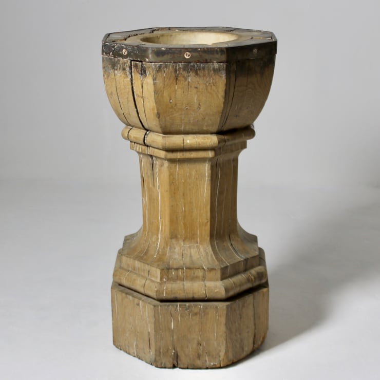 17th Century English Oak And Marble Floor Standing Pedestal Mortar