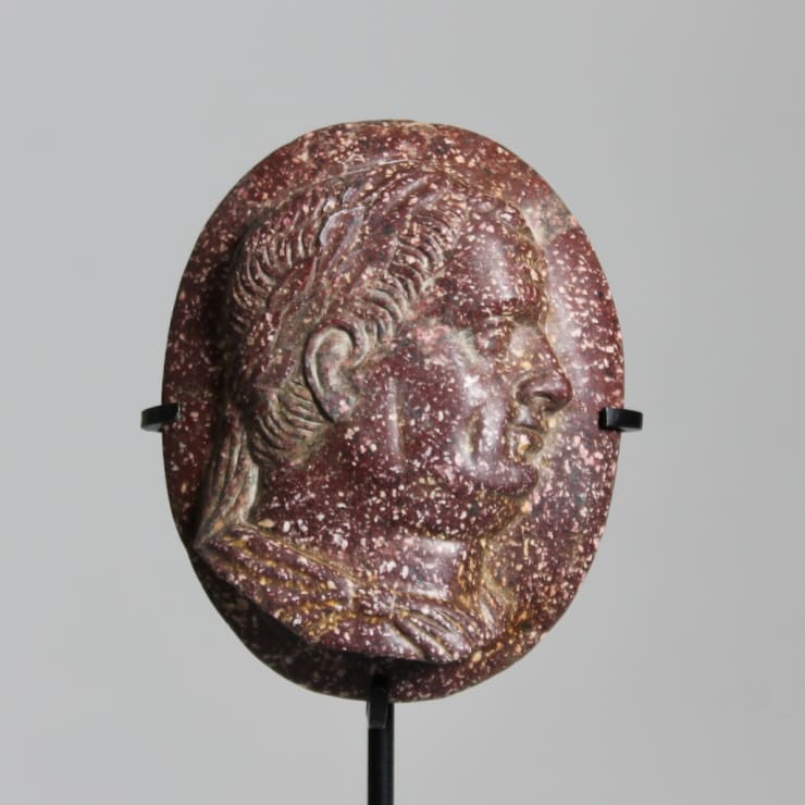 GRAND TOUR PORPHYRY MARBLE MEDALLION OF EMPEROR VESPASIAN ( sold )