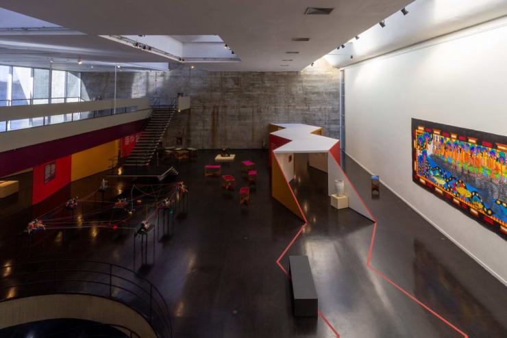 Nakoada: estratégias para a arte moderna | curated by Denilson Baniwa e Beatriz Lemos | Museu de Arte Moderna do Rio, Rio de Janeiro, Brazil, 2022 © Fábio Souza, courtesy MAM Rio