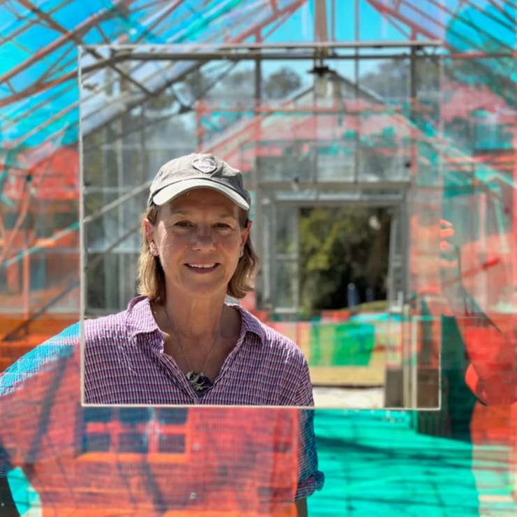 ANNA DUDEK Anna Dudek’s art draws deeply from her own life experiences as a woman, wife, and mother. "My need for beauty, calm, and reflection" shapes her artistic practice. In 2025, she hopes to see..