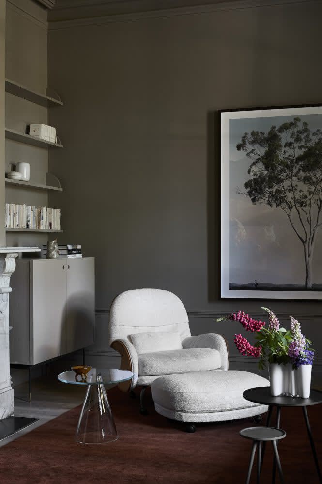 LINDSAY BLAMEY Parkville Residence by Hecker Guthrie. Photographed by Sharyn Cairns.