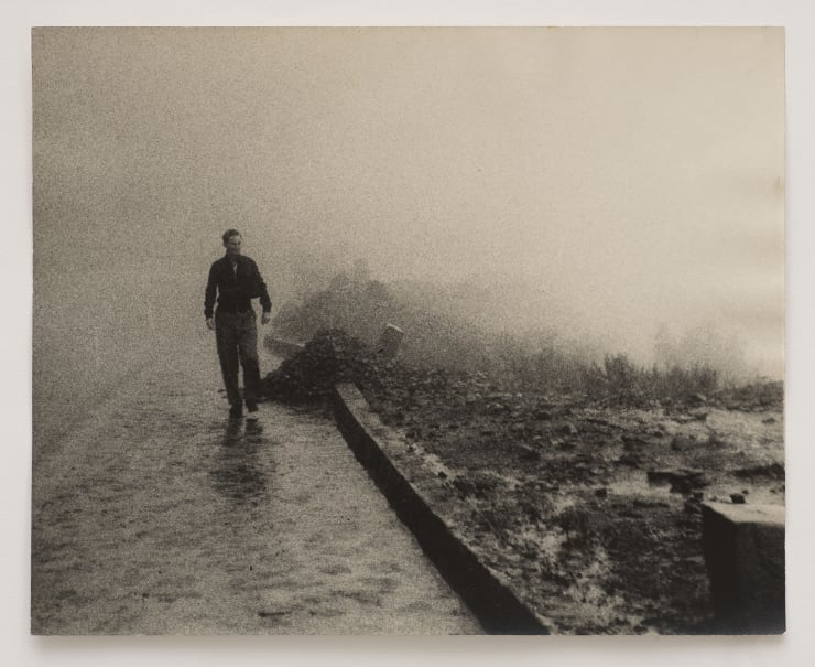 Thomaz Farkas Sem título, déc. 1940 gelatina e prata sobre papel silver gelatin print on paper 24,2 x 30 cm 9.53 x 11.81 in ed vintage