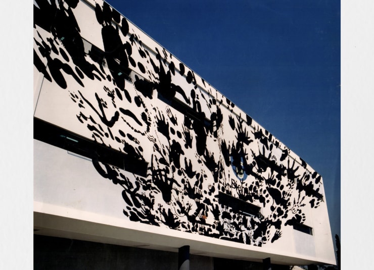 Regina Silveira, "Tropel", 1998