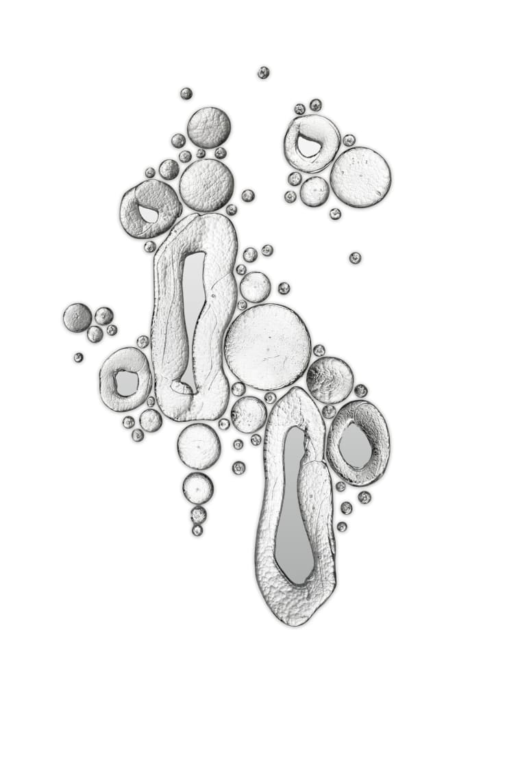 Rob Wynne “Outlook”, 2023 vidro derramado e espelhado poured and mirrored glass 137 x 84 cm 54 x 33 in