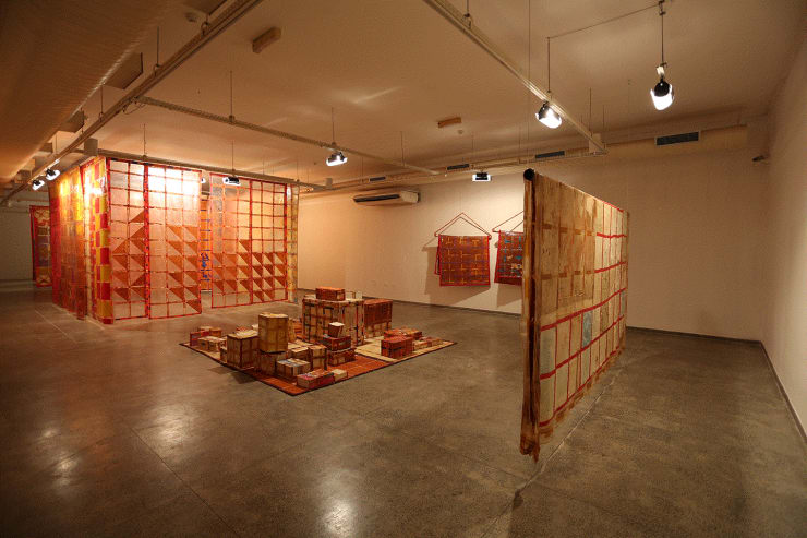 Delson Uchôa, vista da exposição ¨Pintura Vingada¨, 2022