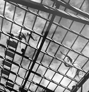 Geraldo de Barros Sem título, Atibaia, Brasil, 1947/2007 gelatina de prata sobre papel fibra | silver gelatin print on fiber paper 40 x 30 cm | 15.75 x 11.81 in ed 4/15