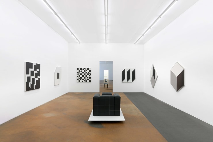 Geraldo de Barros, vista da exposição "Geraldo de Barros", 2022