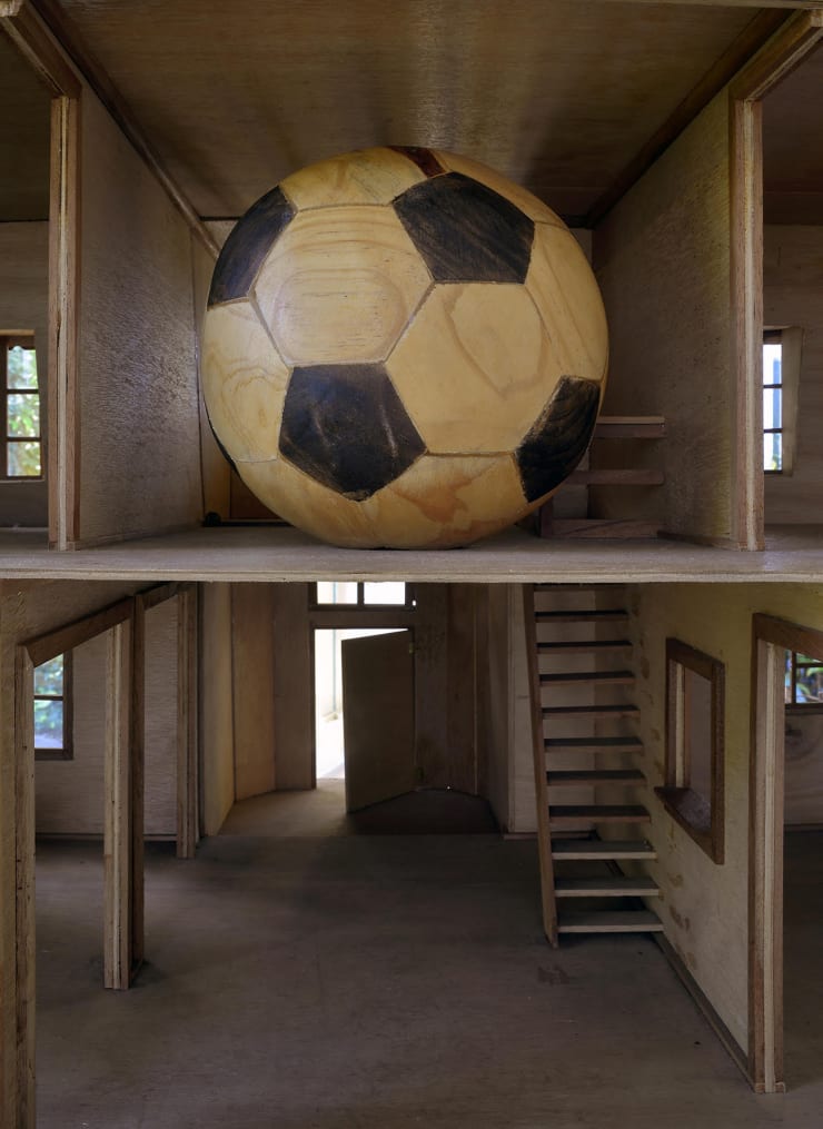 Rochelle Costi, “Desmedida - Bigger than”, 2012/2018
