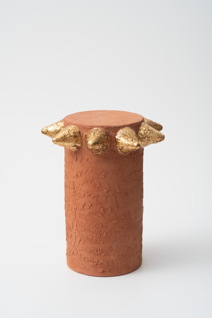 Campana Sopro na argila II, 2022 terracota e folha de estanho terracotta, tin foil 51 x 43 Ø cm 20.08 x 16.93 Ø in ed P.A. 2/2