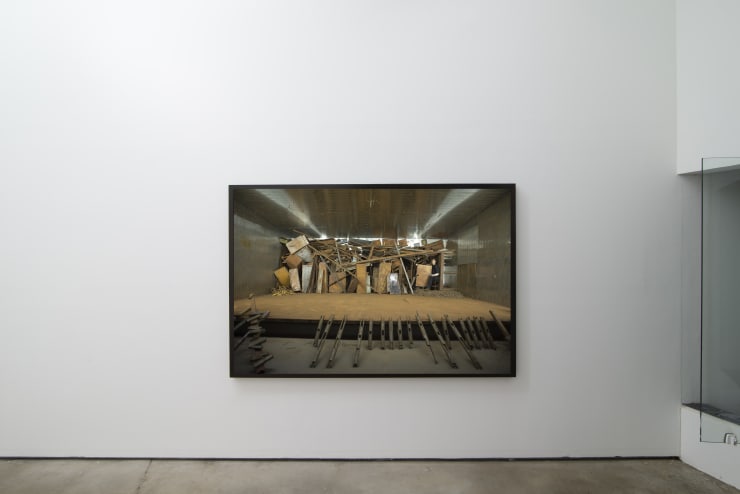 Paula Garcia Crumbling Body (Documentação da performance #1), 2015 Impressão a jato de tinta Inkjet print 160 x 200 cm 62.99 x 78.74 in Ed 1/3