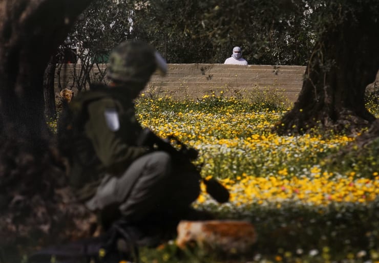 Rina Castelnuovo, Ni'lin, West Bank, 2009