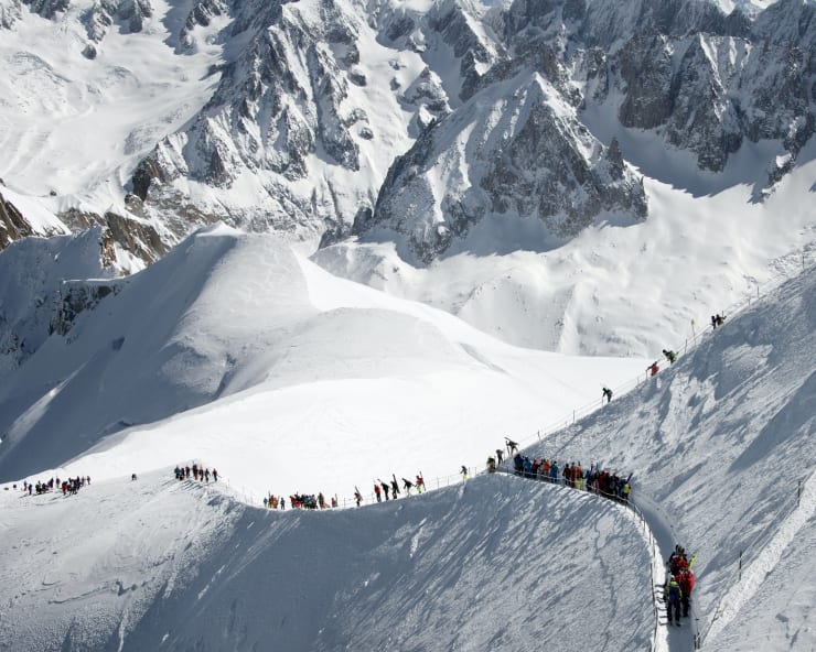 Queuing (Chamonix), 2015