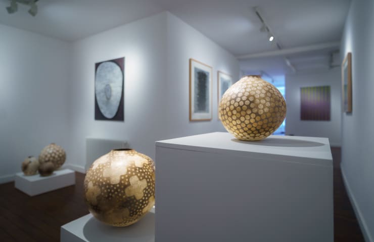 BREATHE – Jane Sheppard + Robert Woolner Calm and contemplation in ceramic and paint