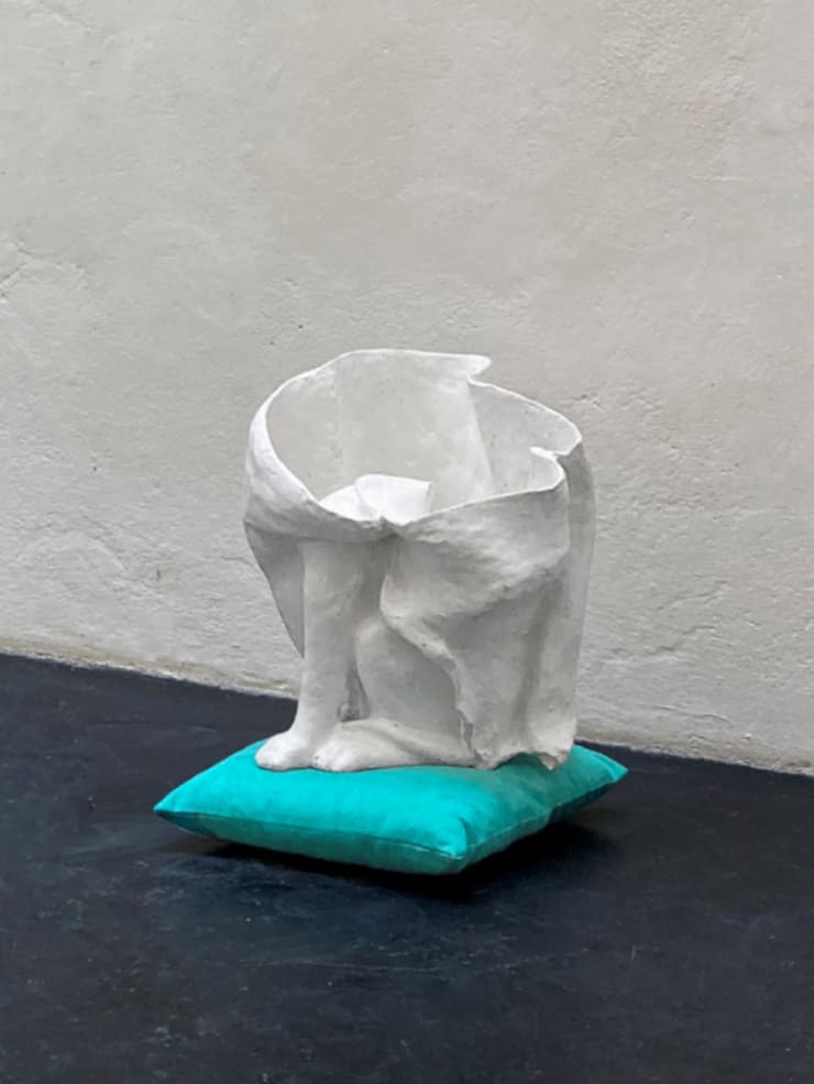 MICHAEL STRASSER Amorphus 001, 2022 Mixed media object 45 x 35 x 35 cm