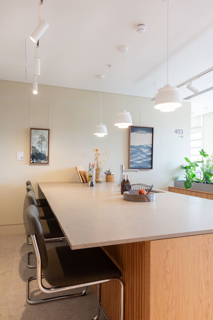 Image courtesy of Demelza Lightfoot Photography