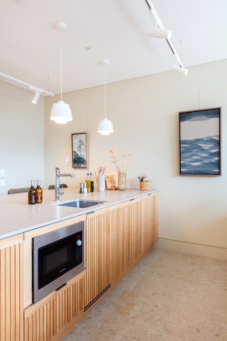 Image courtesy of Demelza Lightfoot Photography