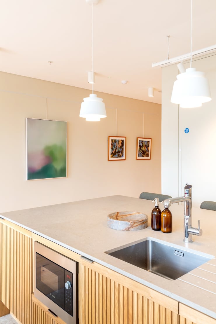 Image courtesy of Demelza Lightfoot Photography