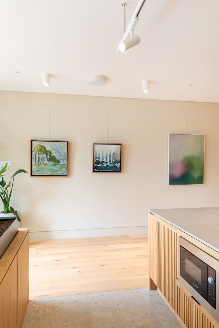 Image courtesy of Demelza Lightfoot Photography