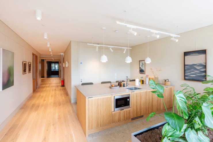 Image courtesy of Demelza Lightfoot Photography