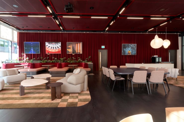 Aspaceforart 5Newstreetsq Sept25 002