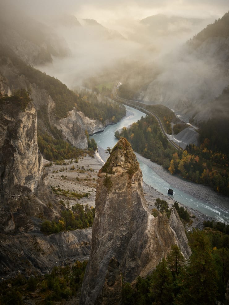wenn der Morgennebel sich auflöst und die Rheinschlucht sich zeigt.