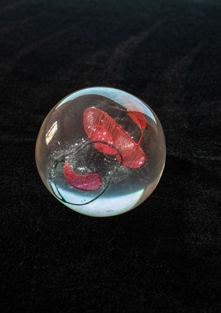 Manuela de Laborde Render o mini escencia, 2021 Wire, thread and resin 21 x 21 x 21 cm (8.2 x 8.2 x 8.2 in)