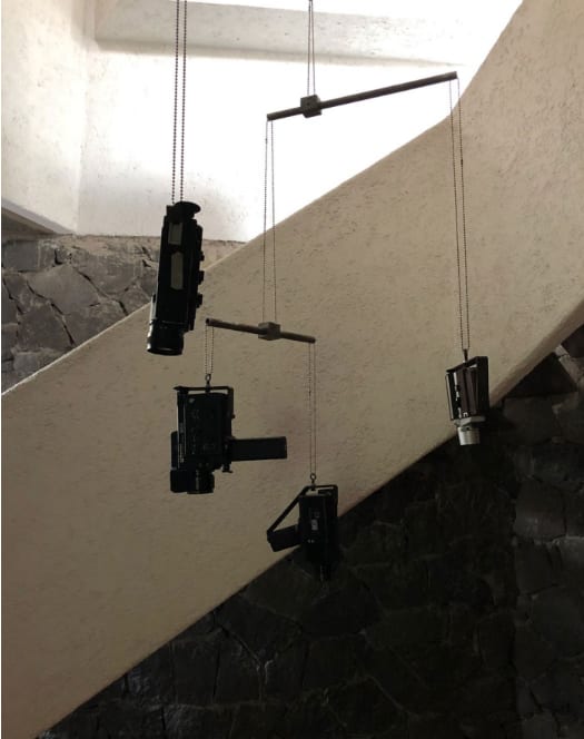 Manuela de Laborde Sin Título, 2019 Camera mobile - Steel structure, chains and super8 cameras 120 x 180 x 120 cm (48.2 x 7.9 x 47.2 in)