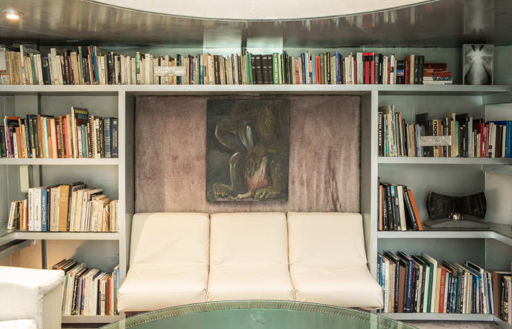 Louis Eisner Baboon with Psychosis, 2021 Oil on canvas 76 x 61 x 4 cm (29.9 x 24 x 1.6 in)