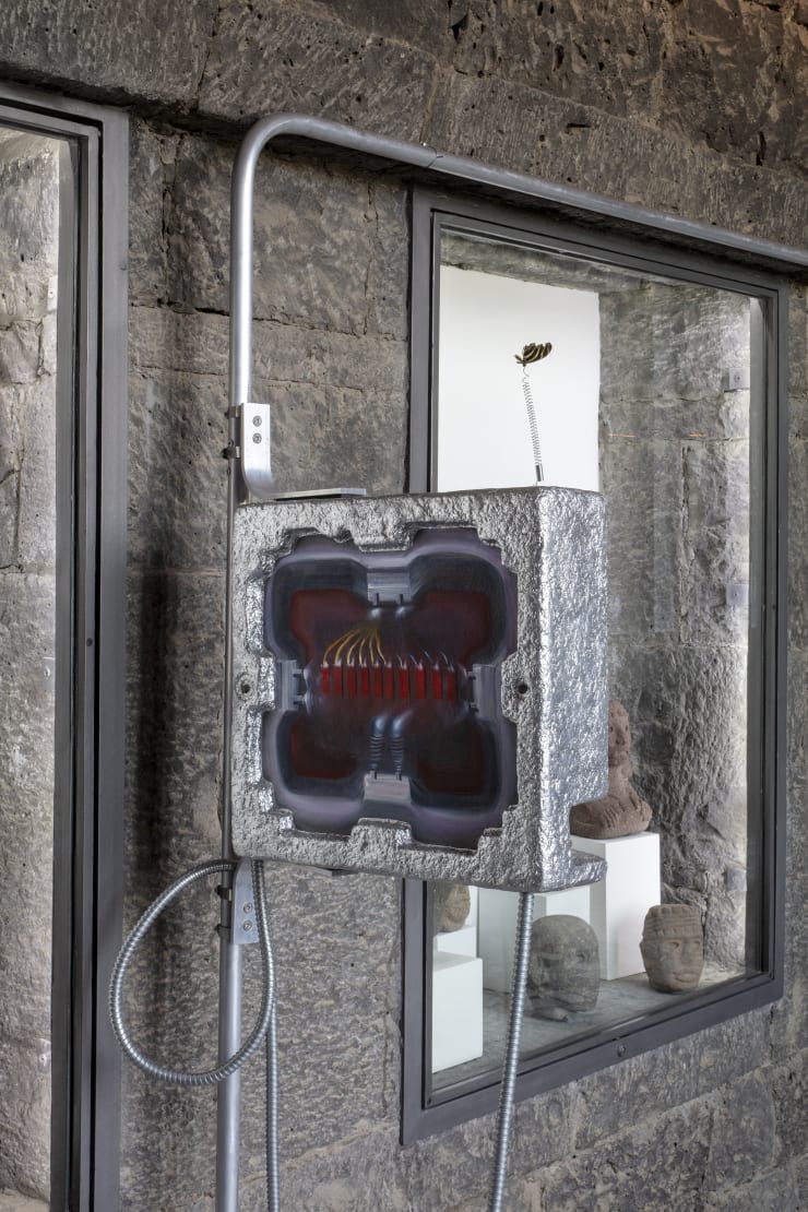 Carolina Fusilier Las inmortalistas IV, 2025 Styrofoam covered with papier-mâché. Oil on canvas on wood. Aluminum tubes. Painting: 42 x 39.5 x 9 cm (16.5 x 15.3 x 3.5 in) With structure: 312 x 431 x 244 cm (122.8 x 169.6 x 96 in)