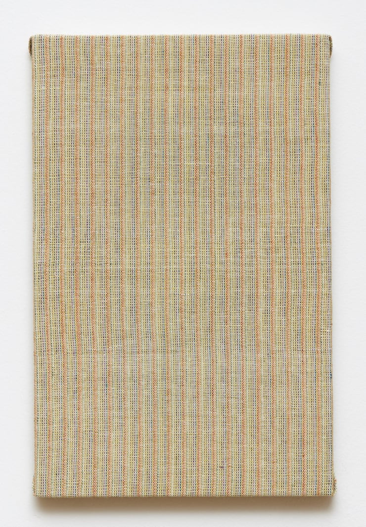 hlutbundnir eiginleikar hluta / objective qualities of things, 2016 ofið, ull, hör, jurtalitur, akrýlmálning / Woven, wool, linen, plant dye, acrylic paint 33 x 21,5 x 2 cm HIB0076