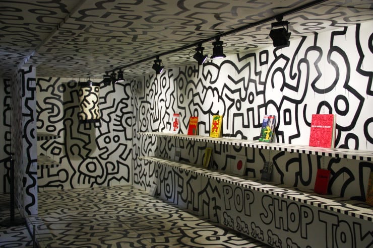 Keith Haring Pop Shop Tokyo, May 12, 2013 by sottolestelle is licensed under CC BY-SA 2.0.