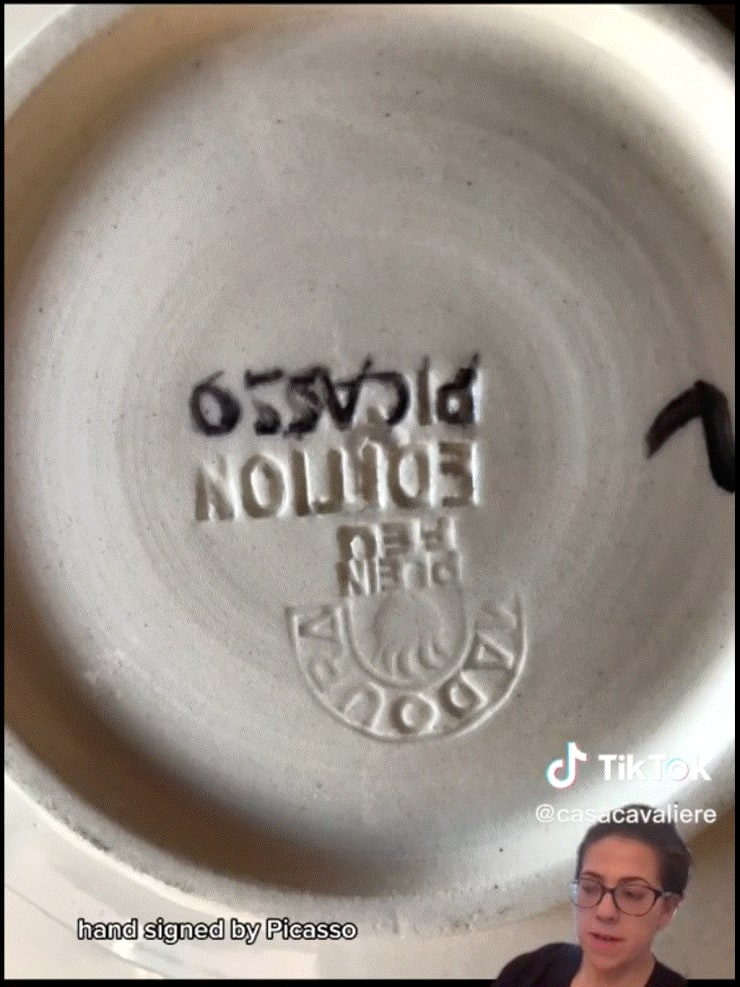 Picasso's signature on back of plate