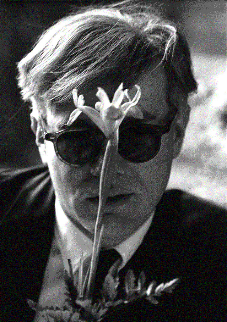 Andy Warhol "Andy Warhol" by Stefan Leijon is licensed under CC BY-ND 2.0.