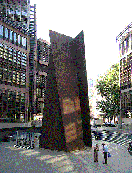 Richard Serra. Fulcrum, 1987, London.